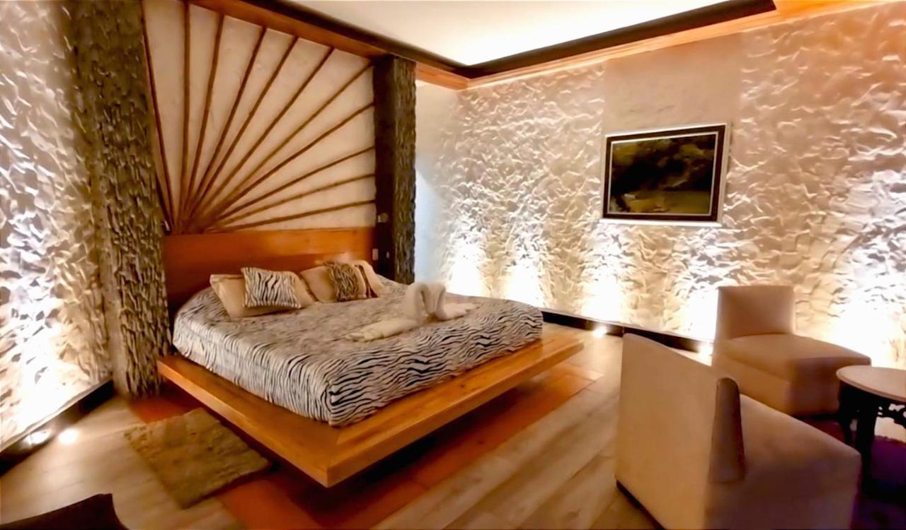 Cantalarana Lodge ميندو المظهر الخارجي الصورة