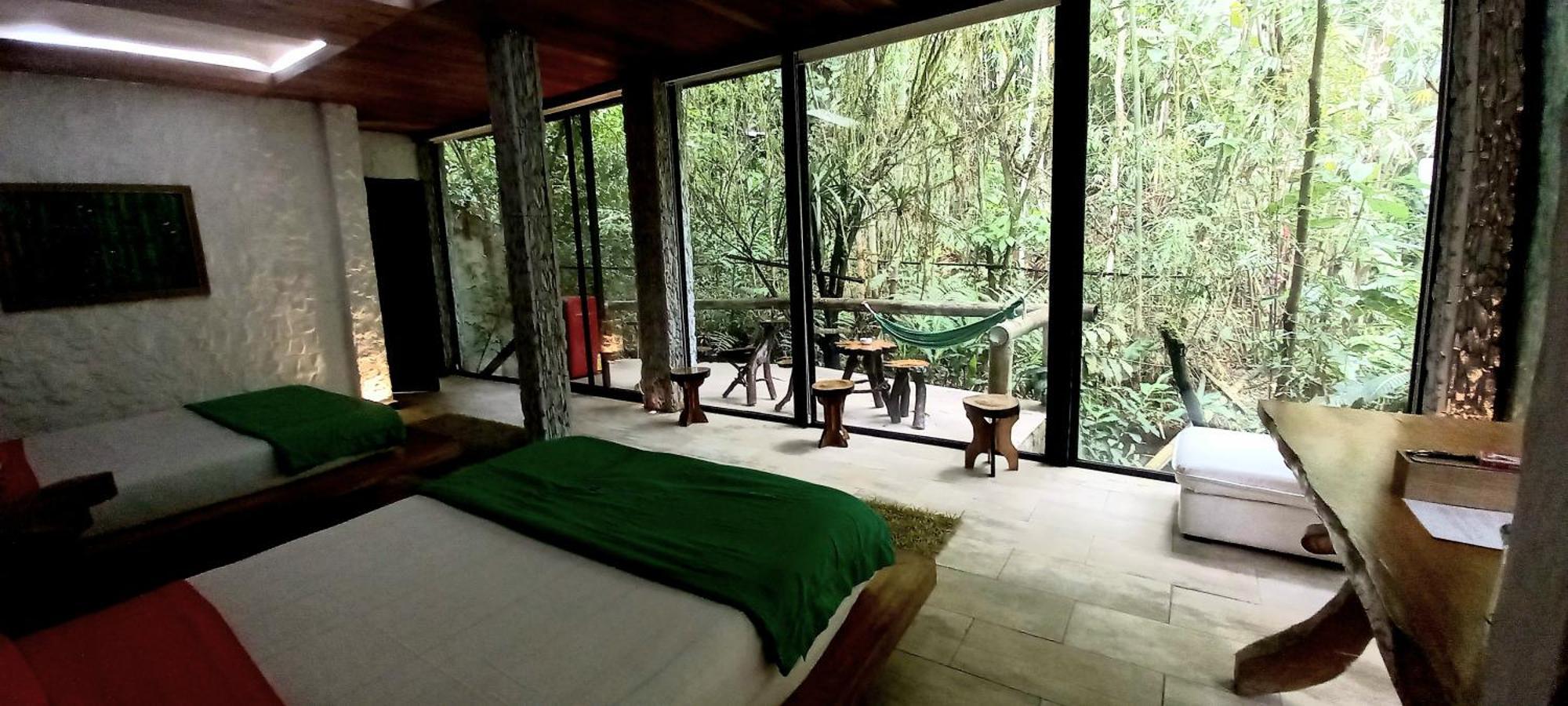 Cantalarana Lodge ميندو الغرفة الصورة